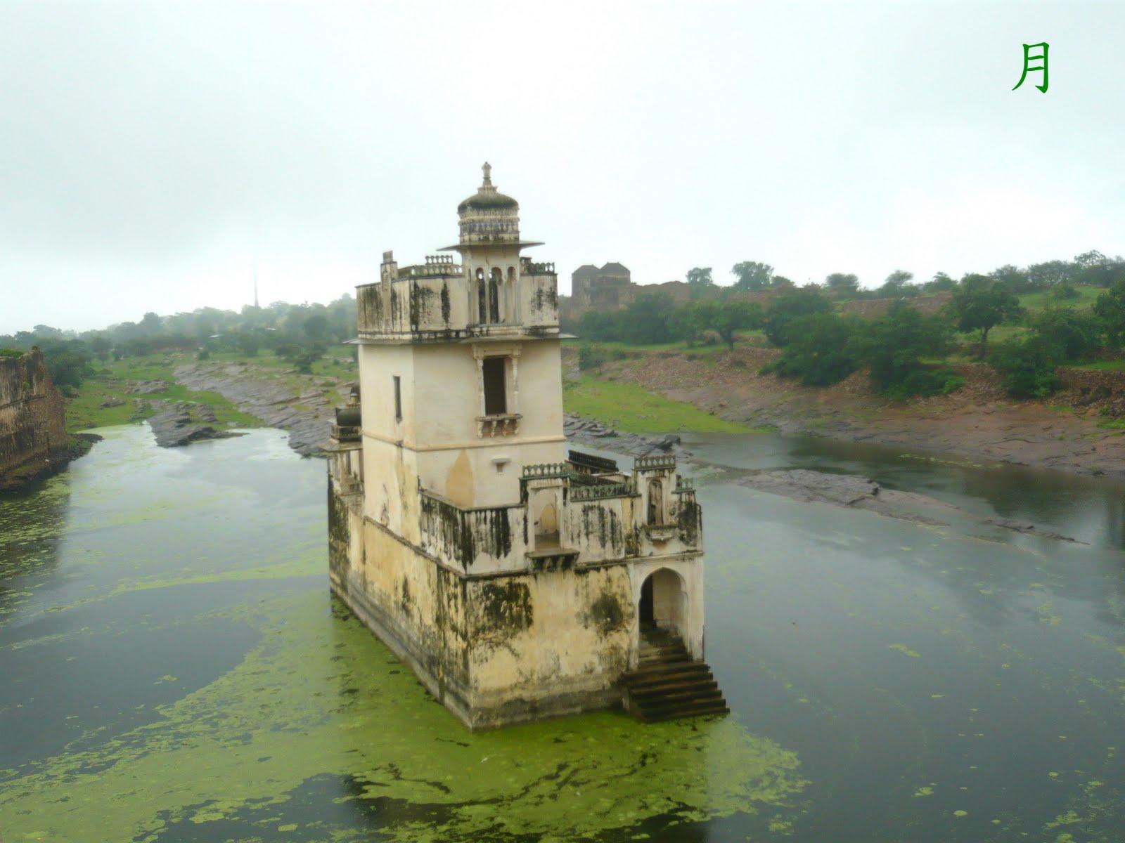 1600x1200 CHITTORGARH FORT Photo, Image and Wallpaper, HD Image, Near