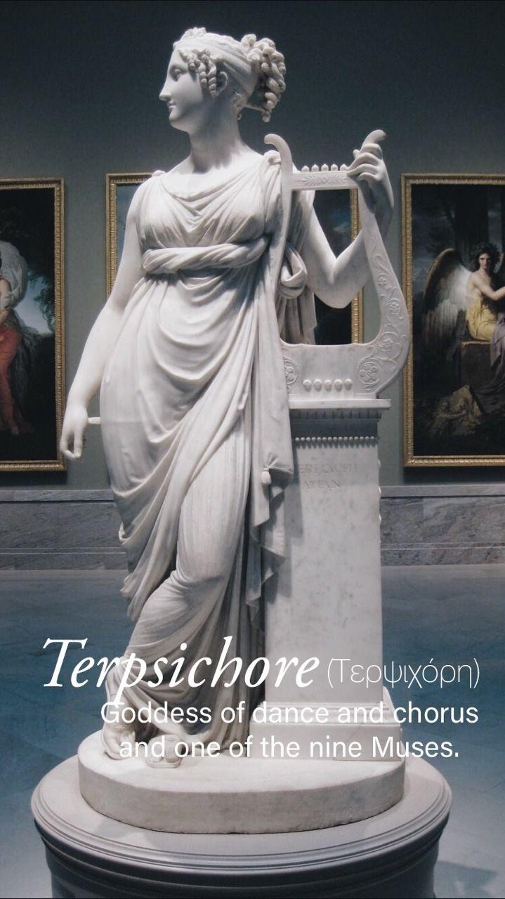 719x1280 Aesthetic Greek Statue Wallpaper HD
