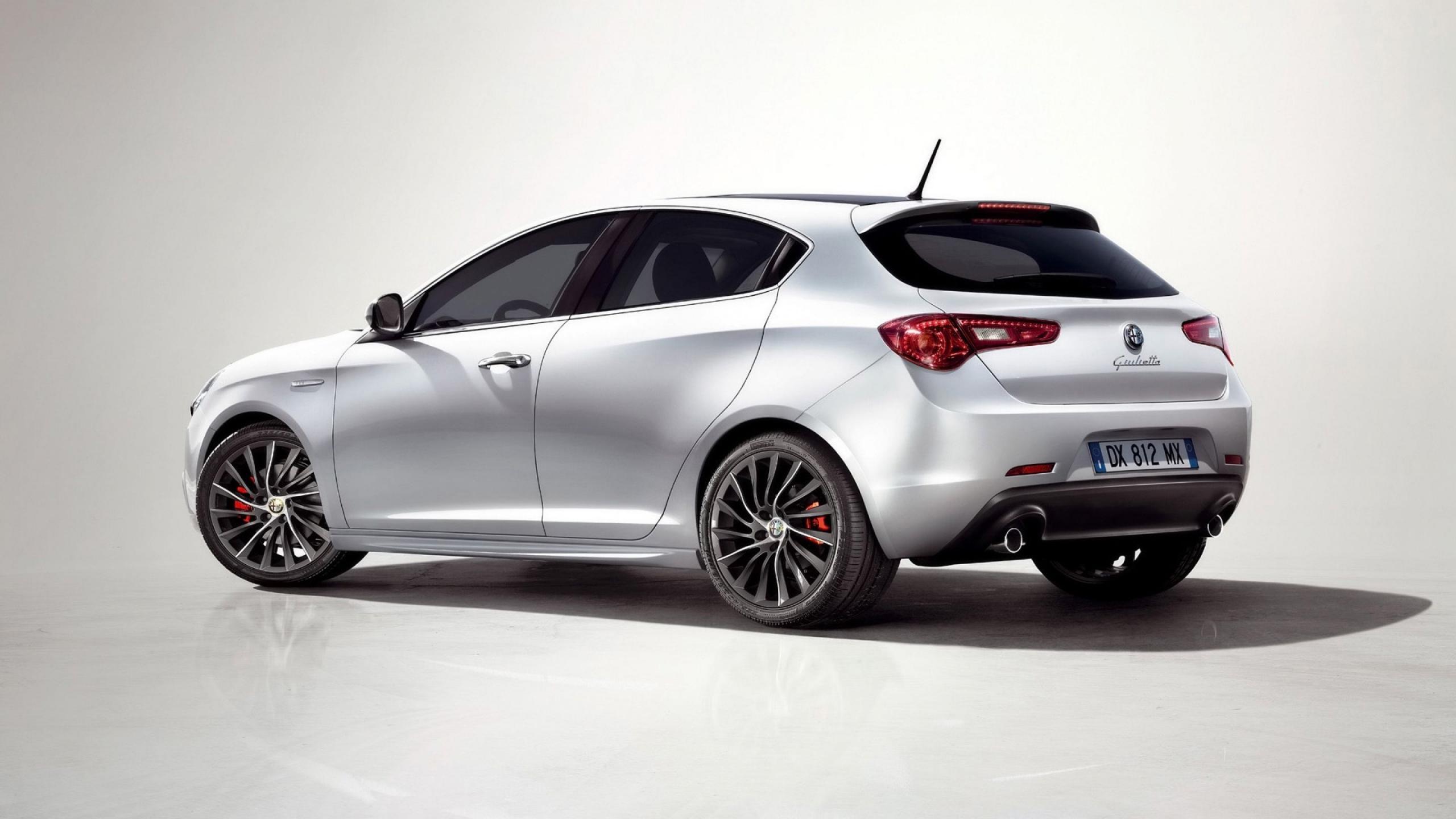 2560x1440 Alfa Romeo Giulietta