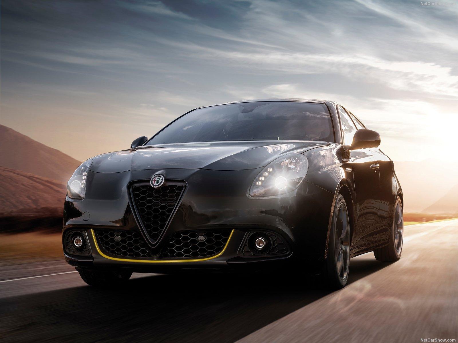 1600x1200 Alfa Romeo Giulietta (2019) wallpaperx1200