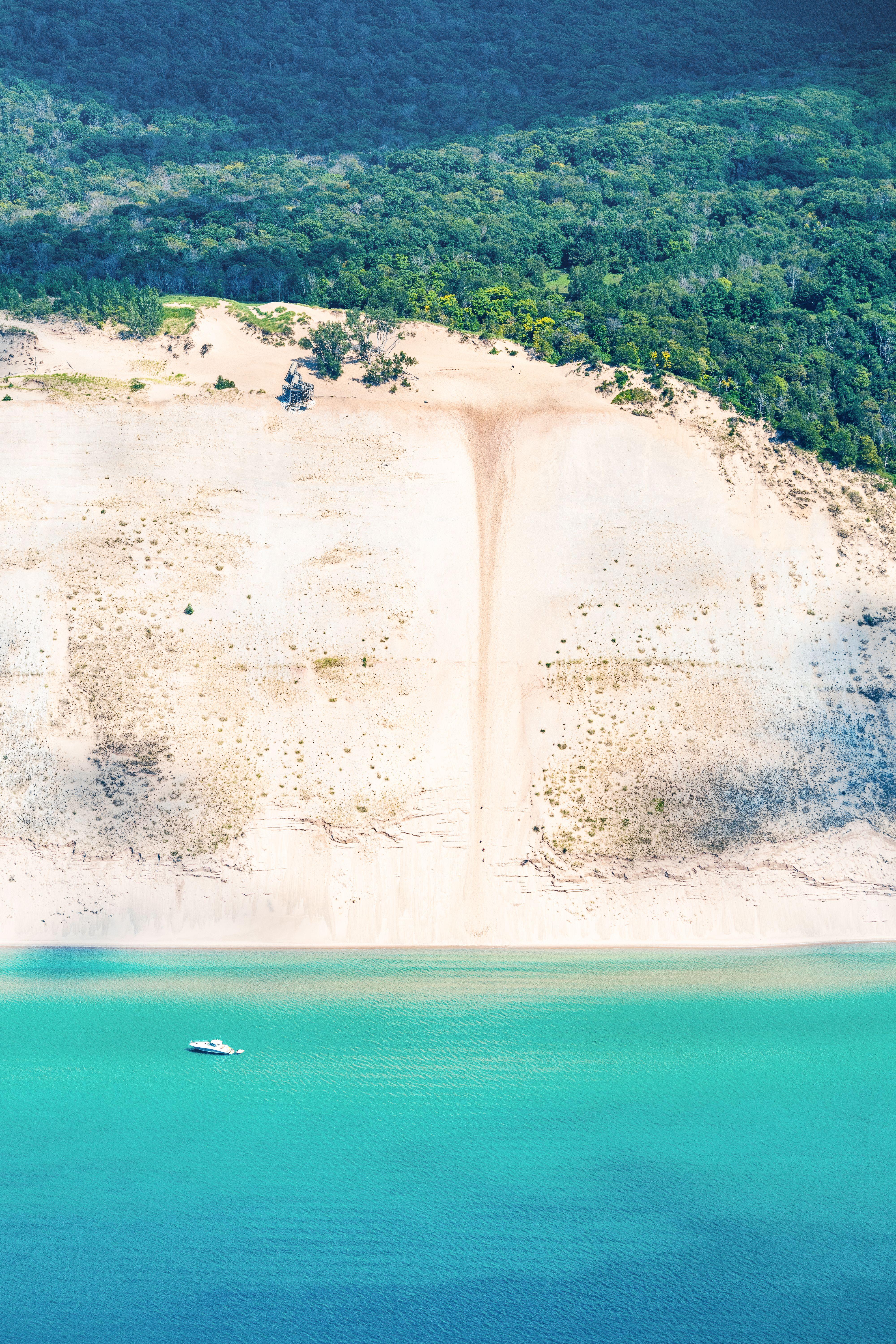 4000x6000 Sleeping Bear Dunes Vertical, Lake Michigan. Gray Malin Fine Art Photography