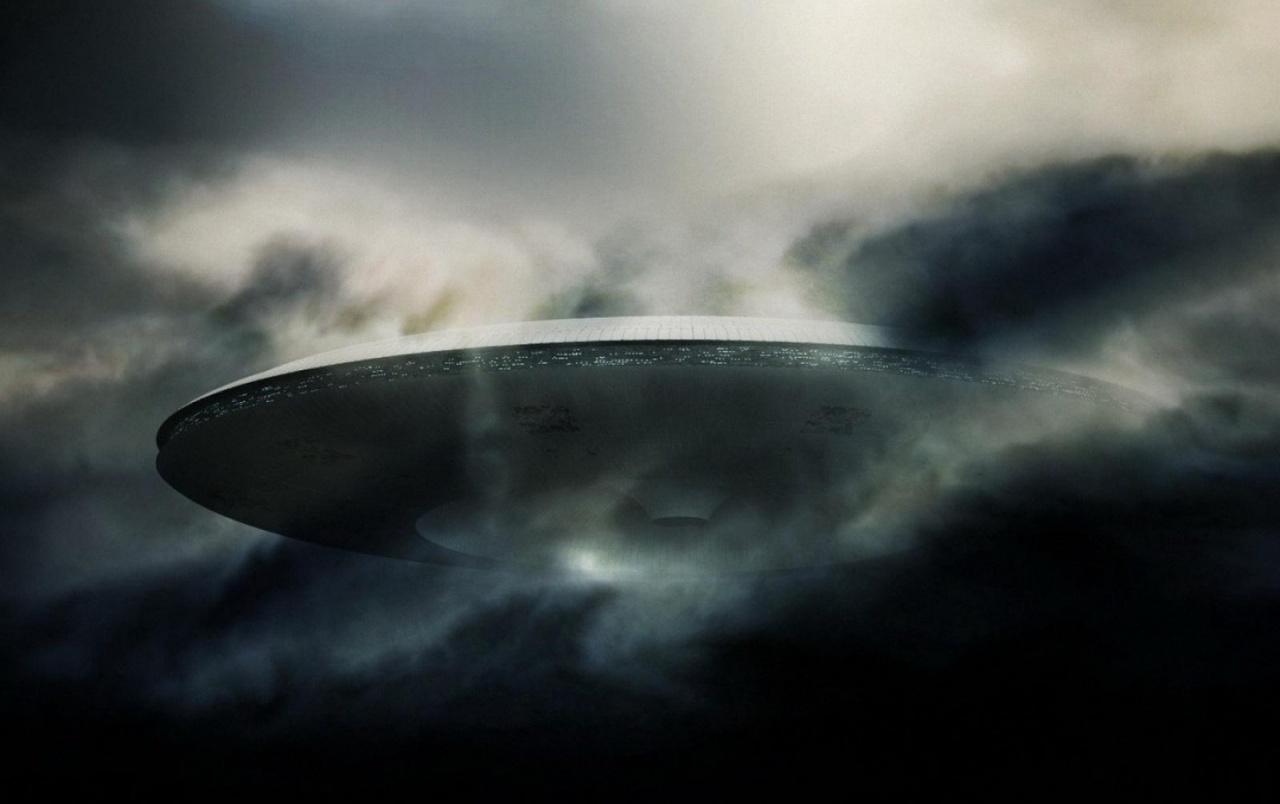 1280x804 Dunkle Ufo Wallpaper