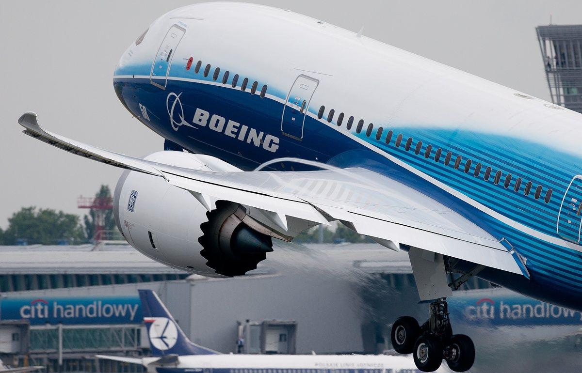 1200x770 Widescreen Wallpaper Of Boeing 787 Dreamliner, Creative 787 8 Takeoff