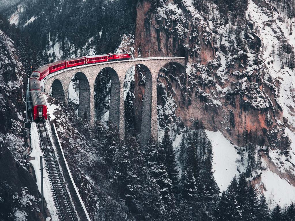 1024x768 We Can Hardly Believe This Train Ridess Alps Is Real