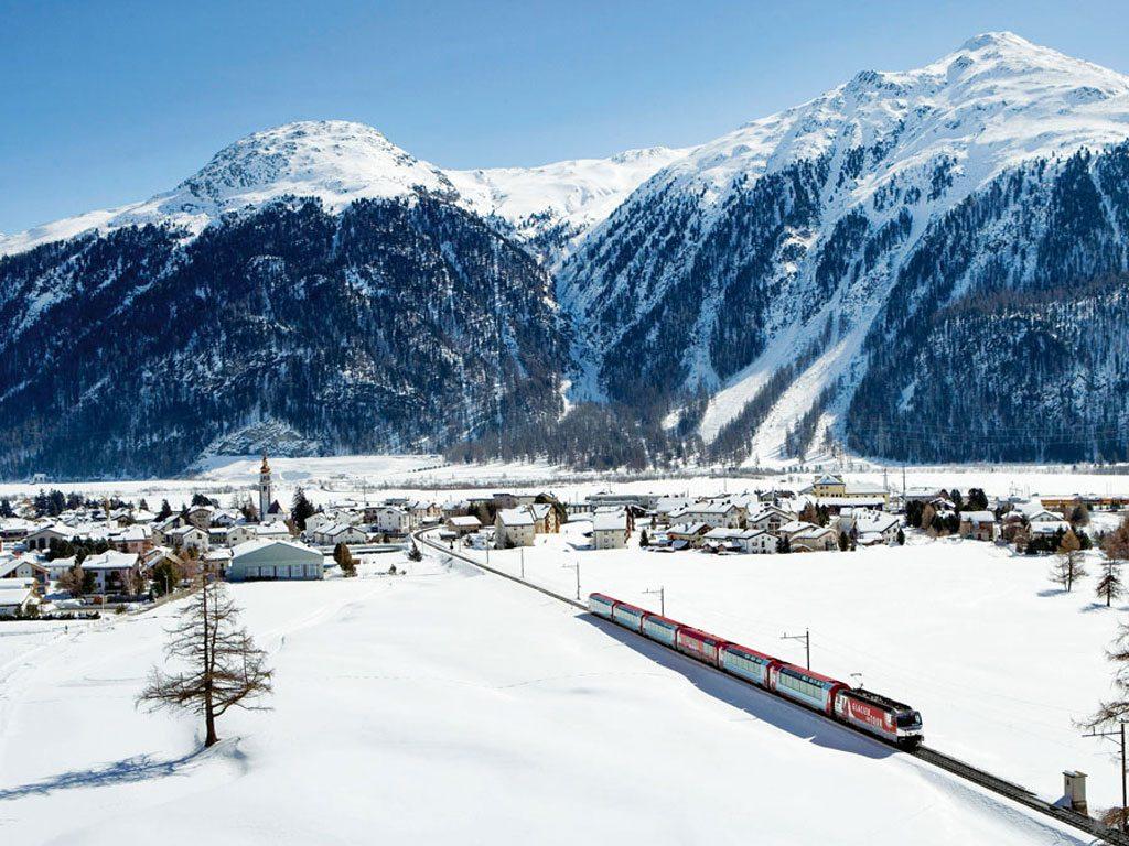 1024x768 Winter Special: 2 Train Journeys for Stunning Views of the Swiss Alps. Nat Geo Traveller India
