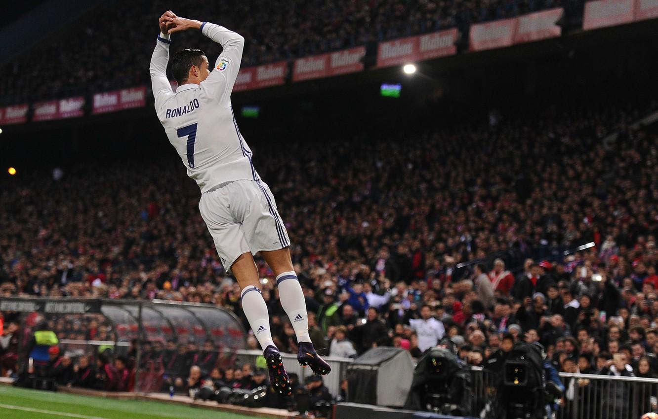 1332x850 Wallpaper pose, smile, jump, football, medal, flight, Portugal, Cristiano Ronaldo, legend, player, goal, stadium, football, CR player, champions league image for desktop, section спорт