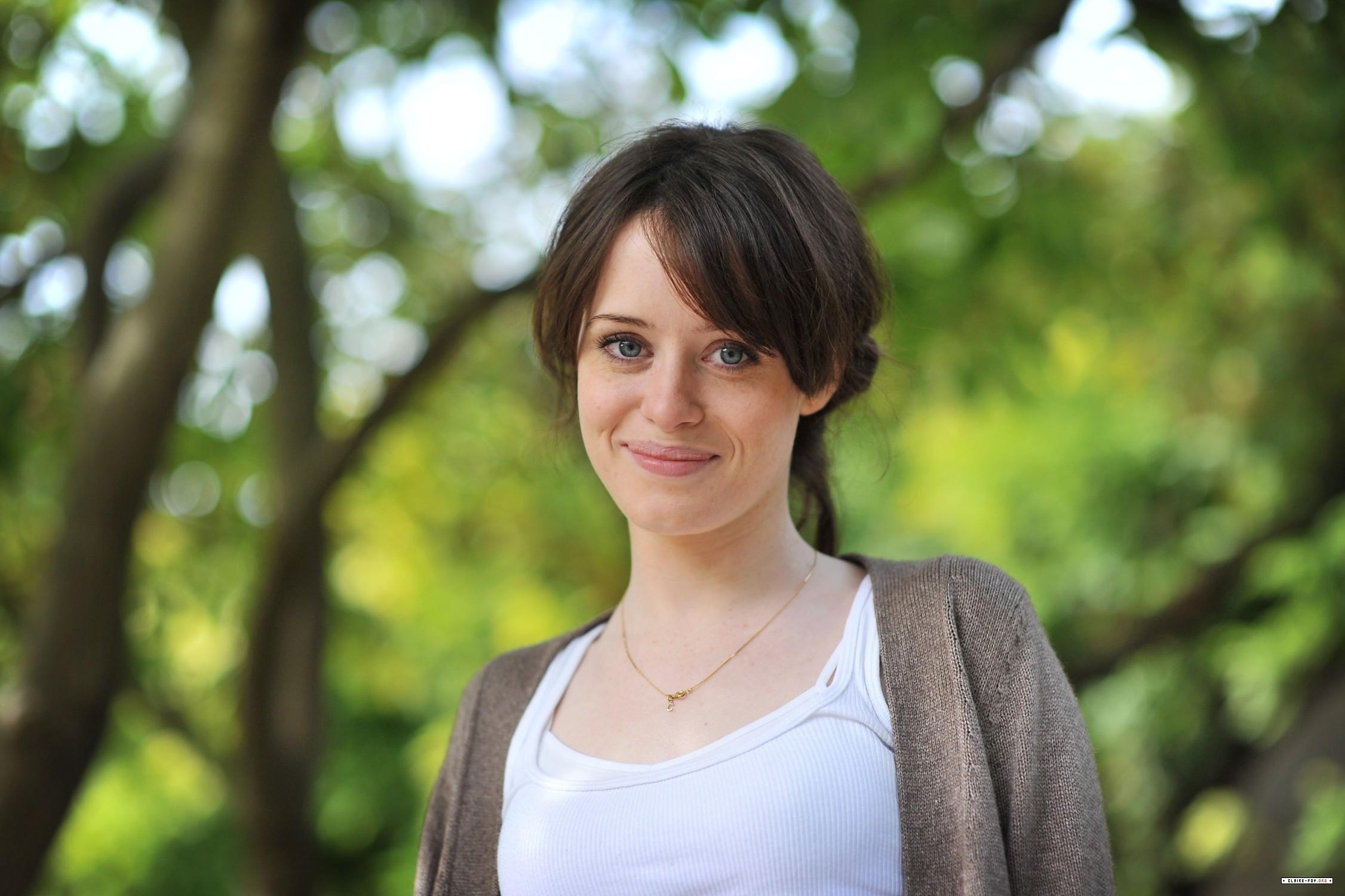 2252x1500 women claire foy blue eyes smiling Wallpaper HD / Desktop and Mobile Background