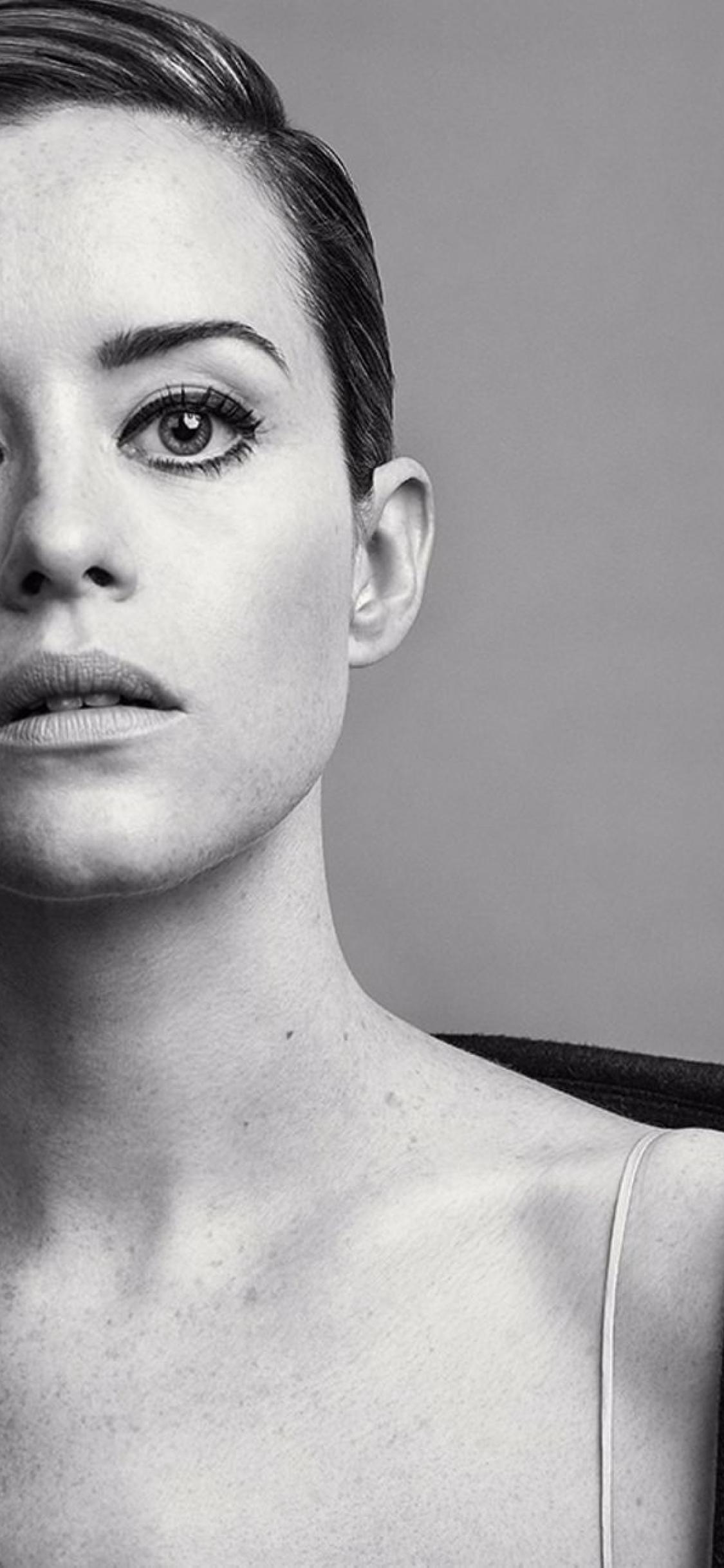 1125x2436 Claire Foy Monochrome iPhone XS, iPhone iPhone X Wallpaper, HD Celebrities 4K Wallpaper, Image, Photo and Background