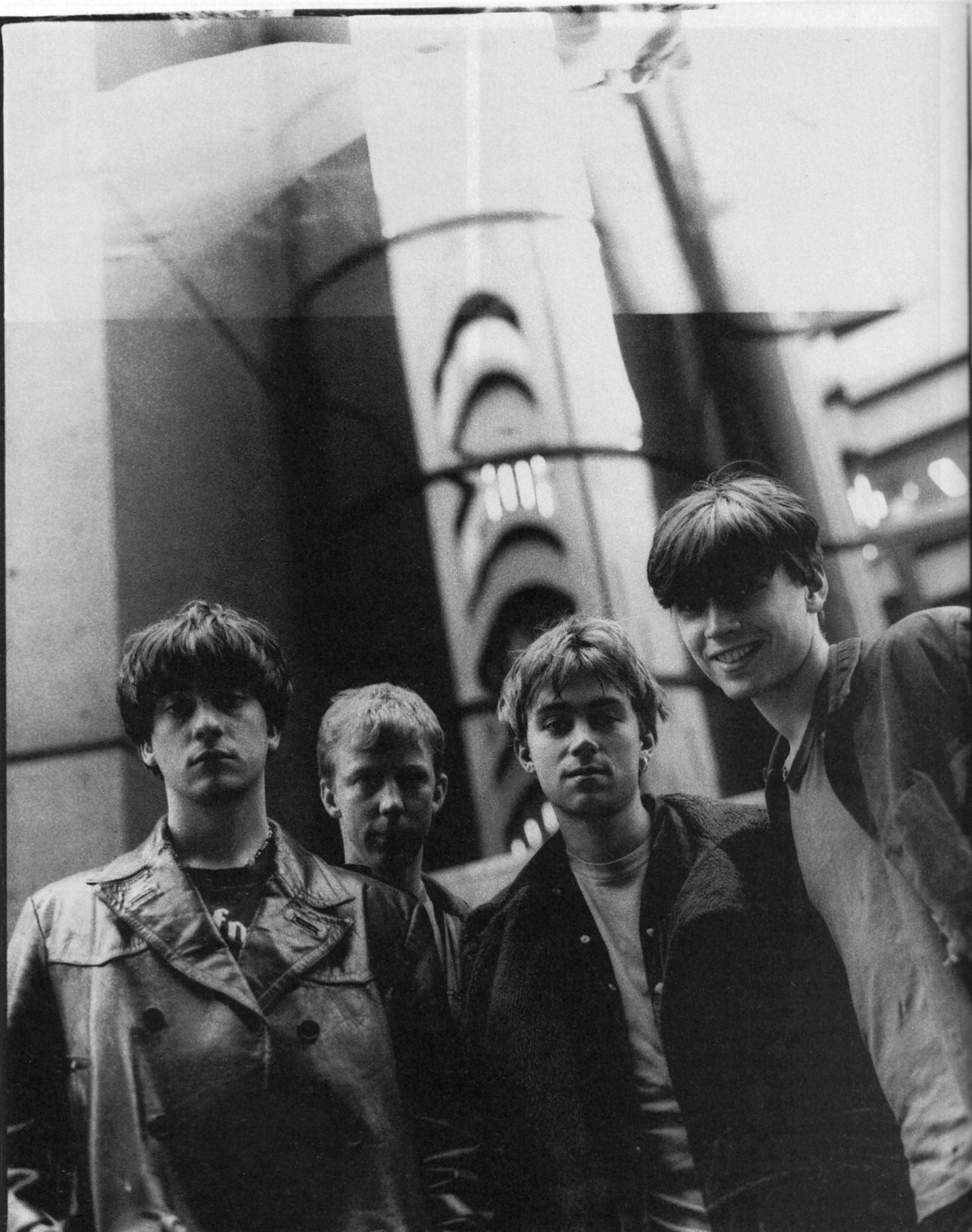 1615x2048 Damon Albarn Unofficial in Japan photographed by Masashi Kuwamoto for Crossbeat (April 1992) scans in our archive
