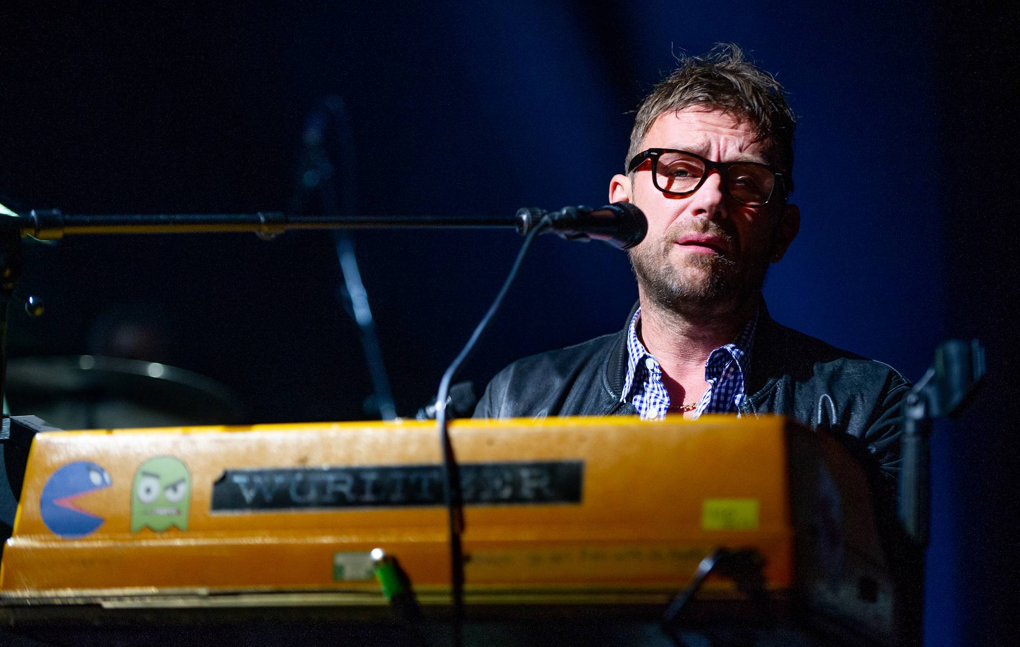 2000x1270 Watch Damon Albarn perform 'Royal Morning Blue' with a string quartet
