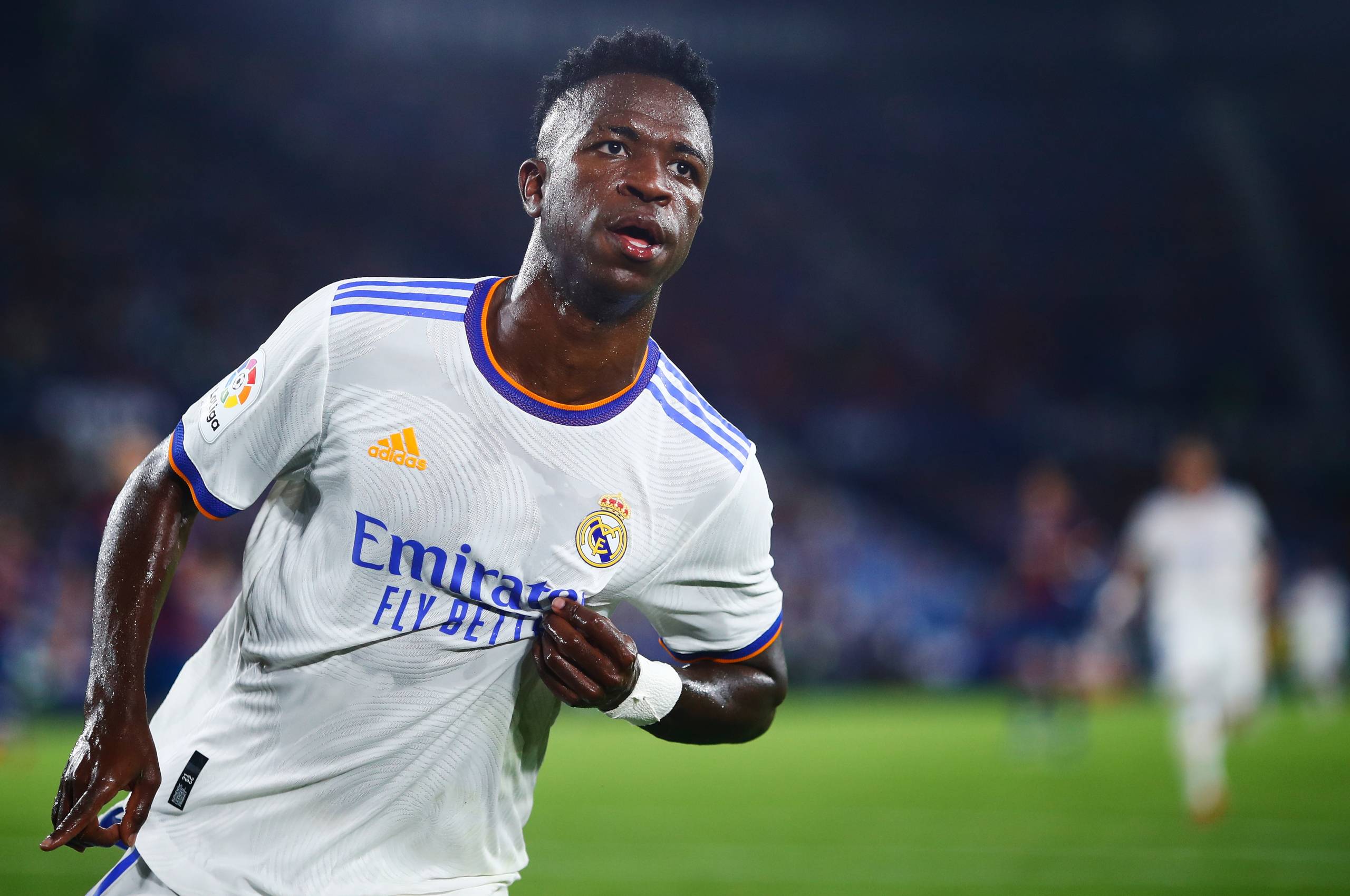 2560x1700 Vinícius Júnior Real Madrid Chromebook Pixel Wallpaper, HD Sports 4K Wallpaper, Image, Photo and Background