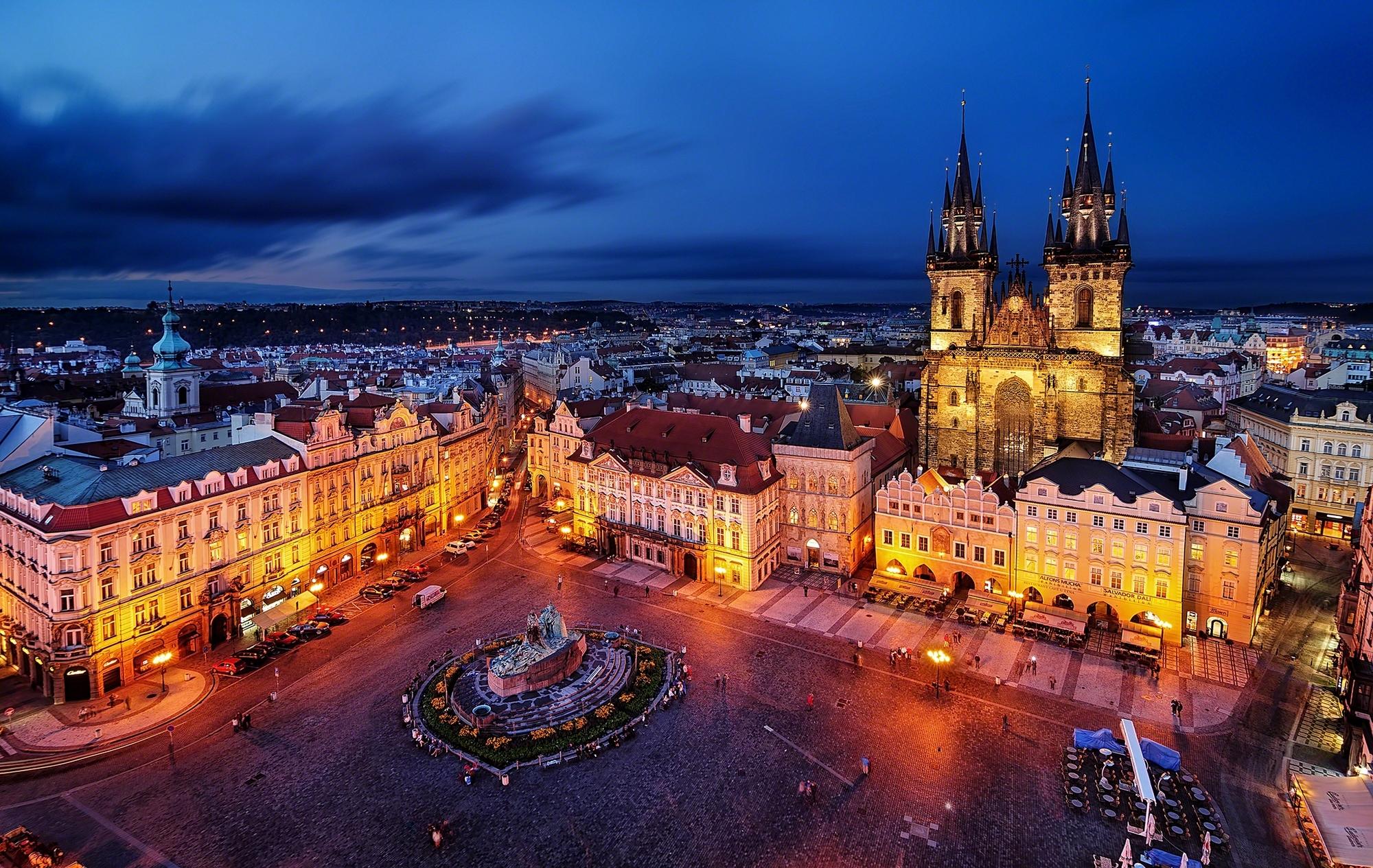 2000x1265 Download Wallpaper prague area night czech republic square, 2000x Old Town Square at night, Prague, Czech Republic