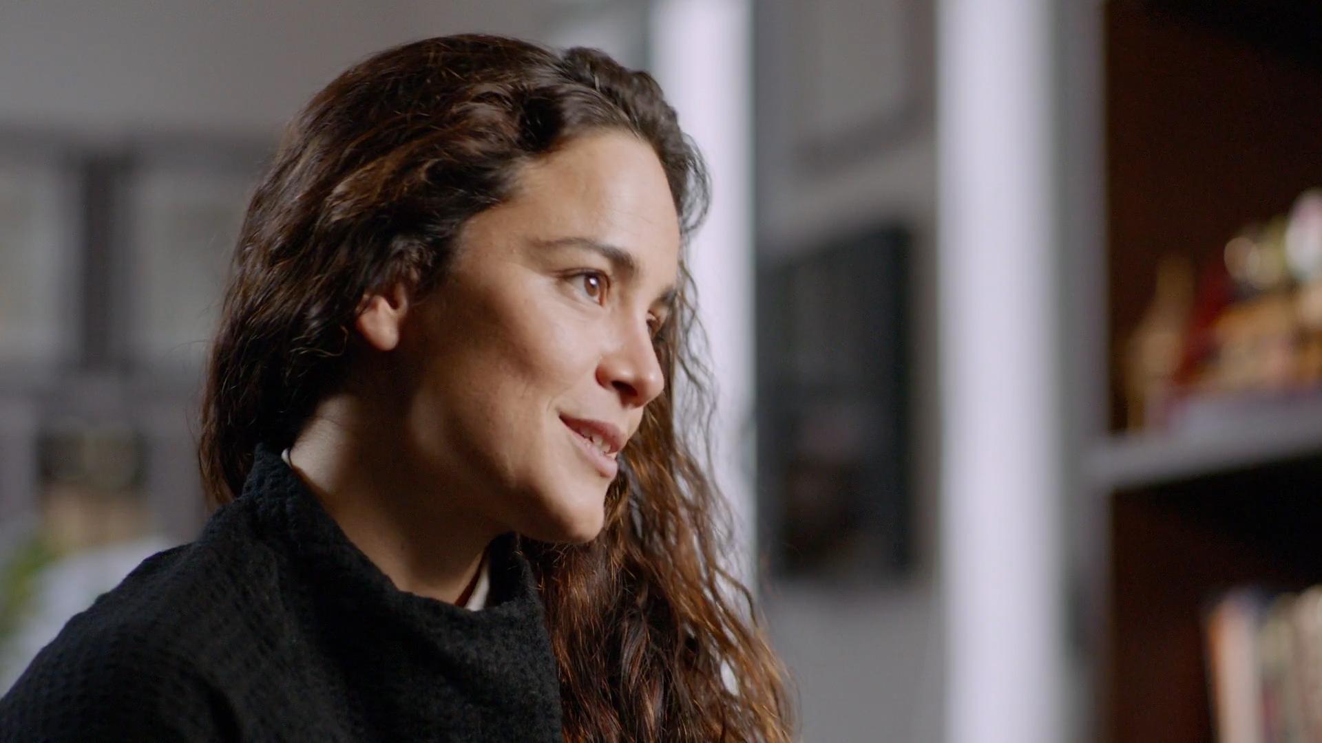 1920x1080 Maggie Teixeira played by Alice Braga on We Are Who We Are