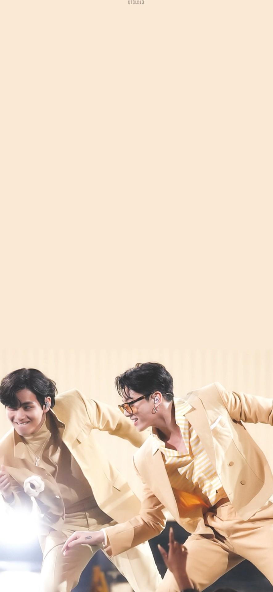 886x1920 btslx13