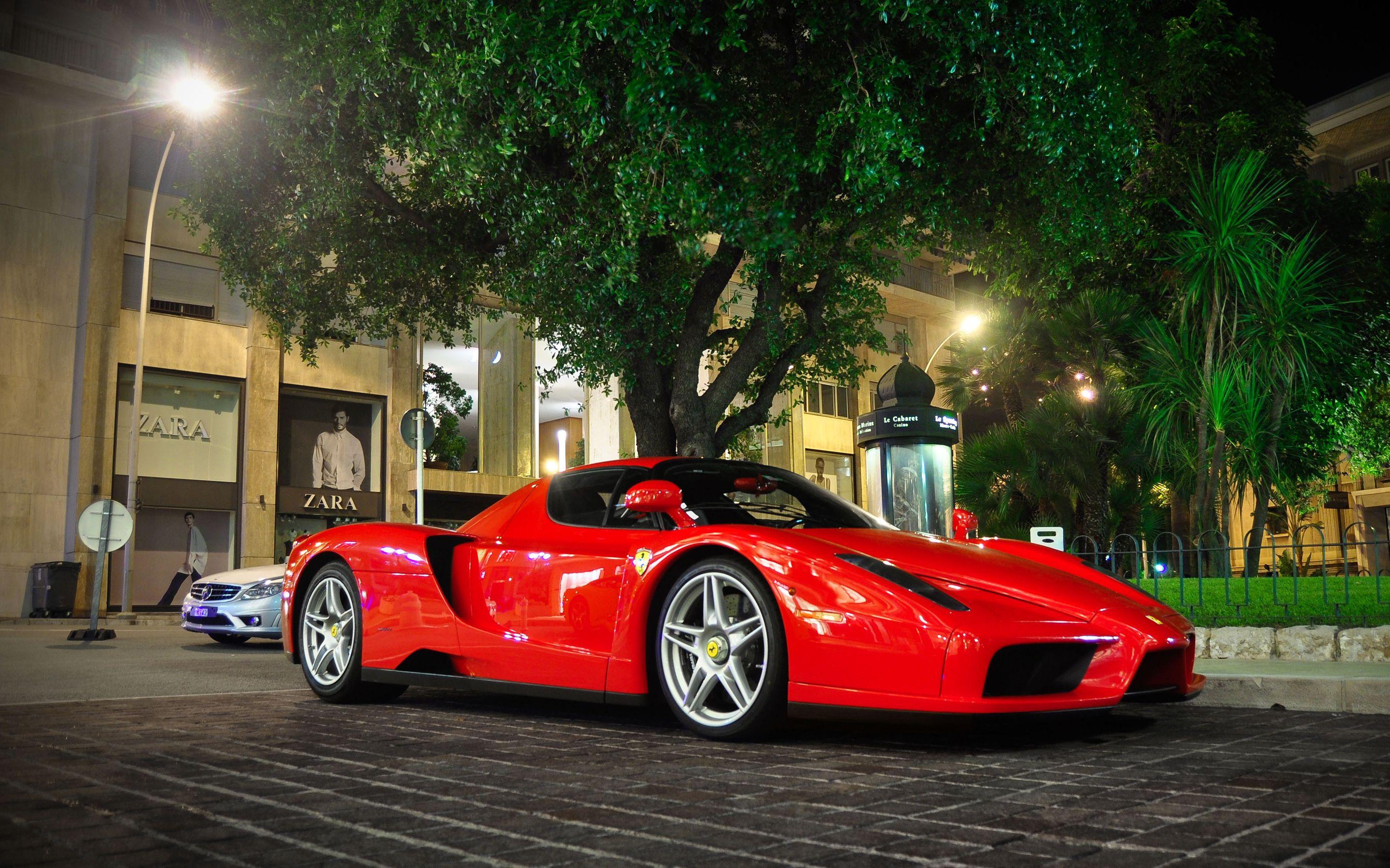 2880x1800 HD Car Wallpaper