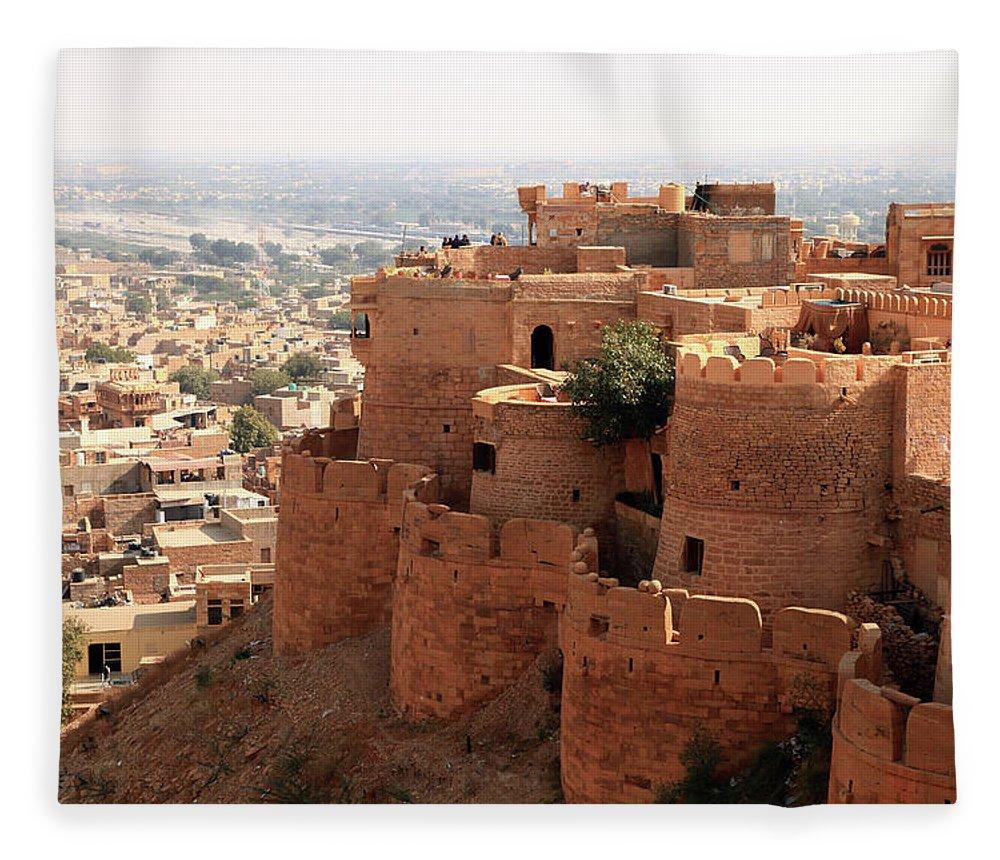 1000x860 Jaisalmer Fleece Blankets