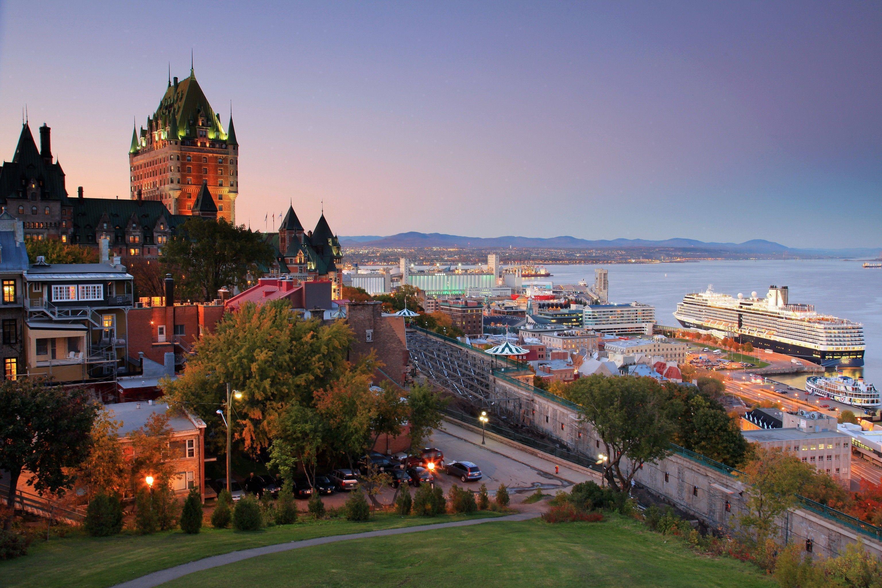 3072x2050 Quebec Wallpaper