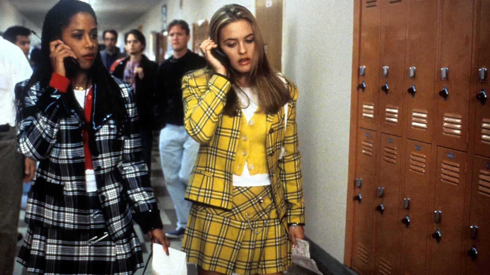 1600x900 Should We Really Embrace '90s Fashion