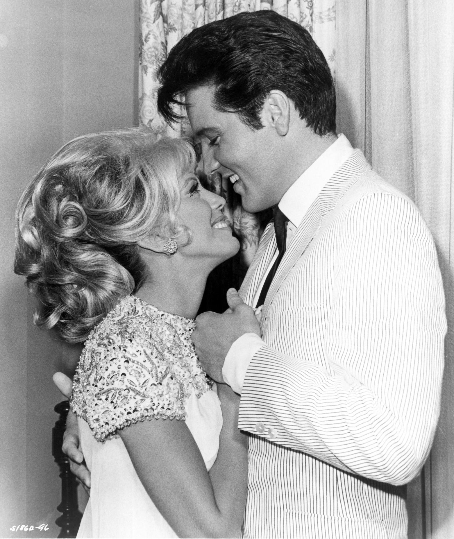 1562x1855 Nancy Sinatra Calls Elvis Presley 'the Funniest Man' and 'the Most Serious'