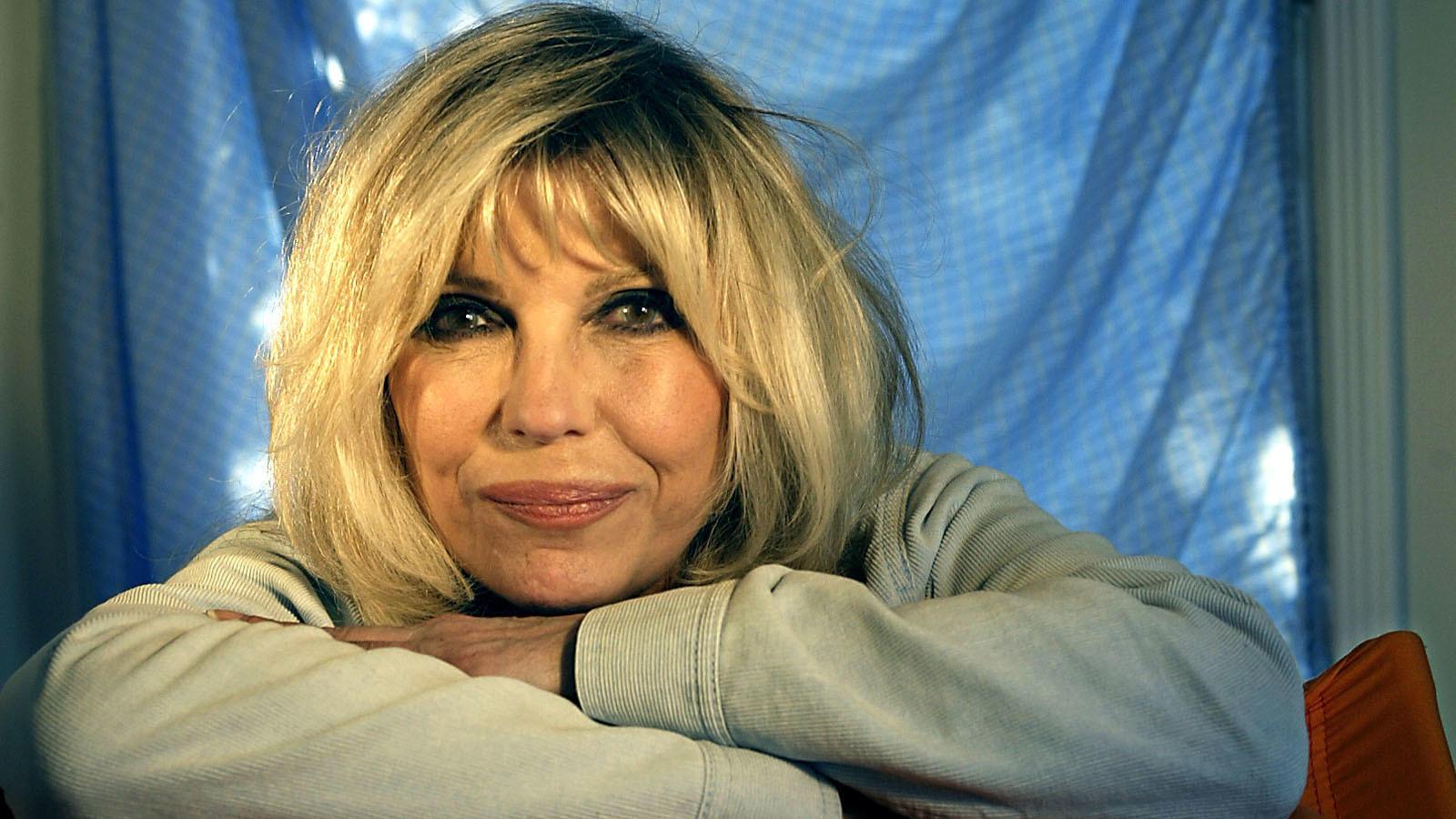 1600x900 A Star Is Born: Nancy Sinatra turns 77 today