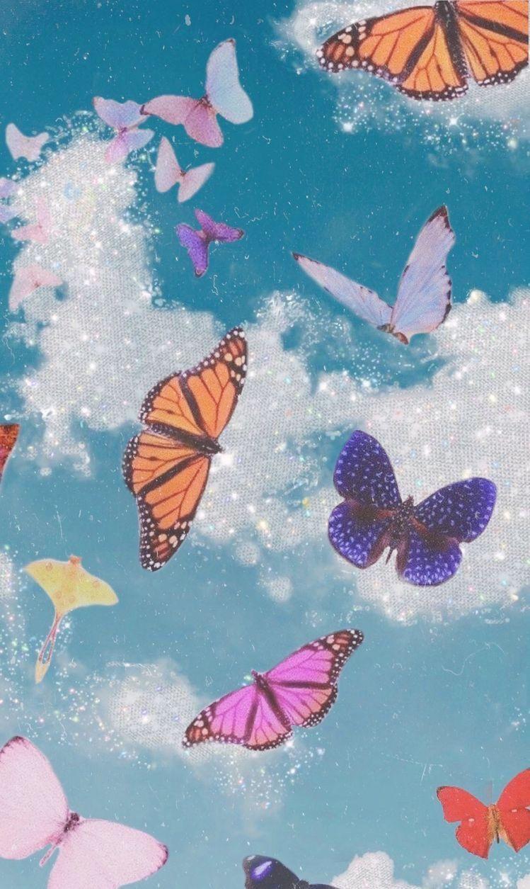 749x1255 Cute Aesthetic Butterflies Wallpaper
