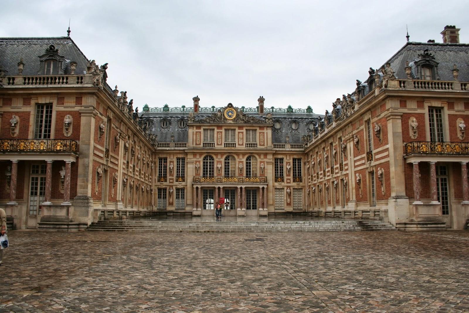1600x1066 Free download Palace of Versailles 4 HD Wallpaper Landmarks Wallpaper [1600x1066] for your Desktop, Mobile & Tablet. Explore Versailles Wallpaper. French Wallpaper Collection Book, Palace of Versailles Wallpaper, Birds of Versailles Wallpaper
