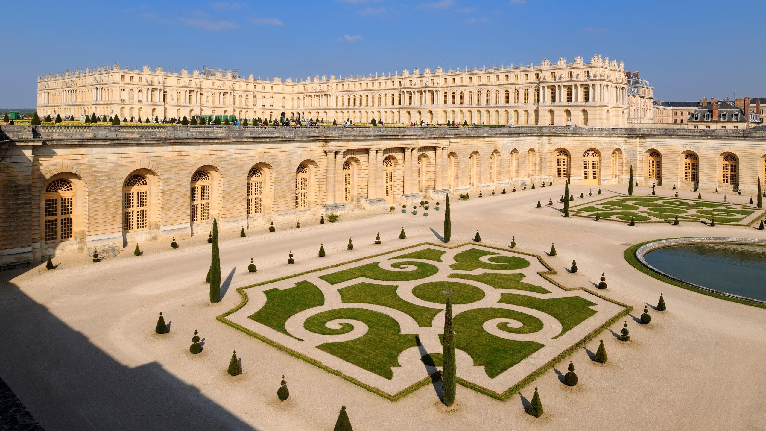 2560x1440 Palace of Versailles