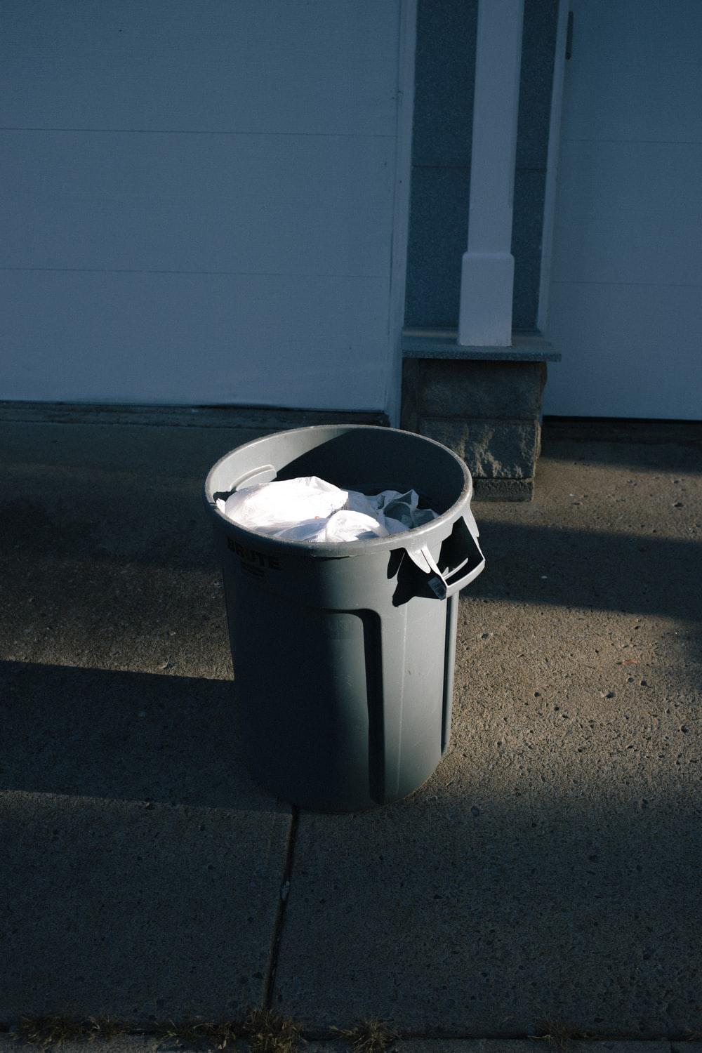 1000x1500 Trash Can Picture. Download Free Image