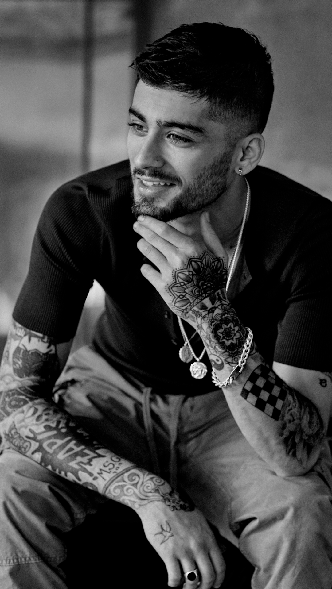 1081x1920 zayn malik like or reblog if you save