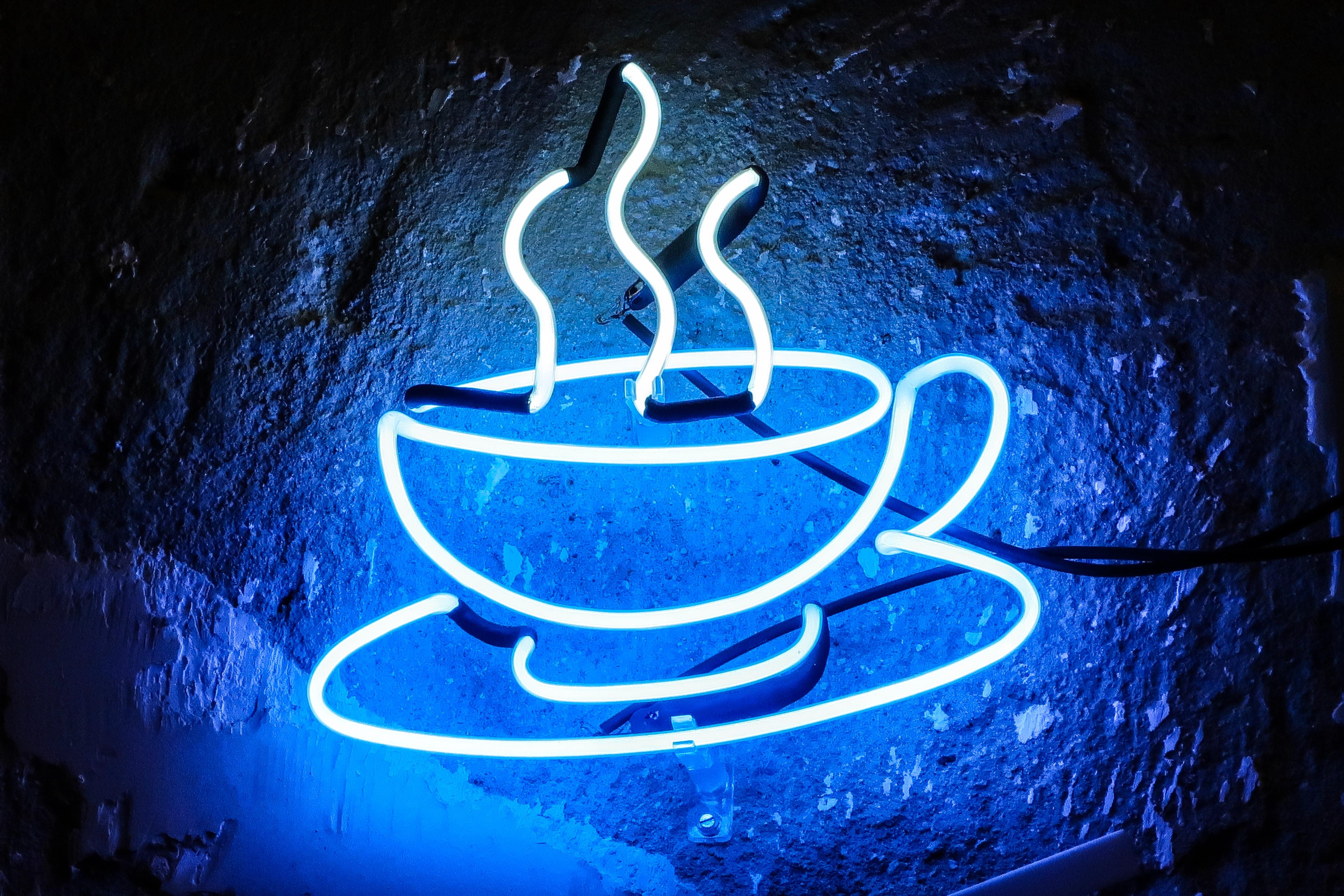 5472x3648 British Hacker best free light, blue, neon and background photo