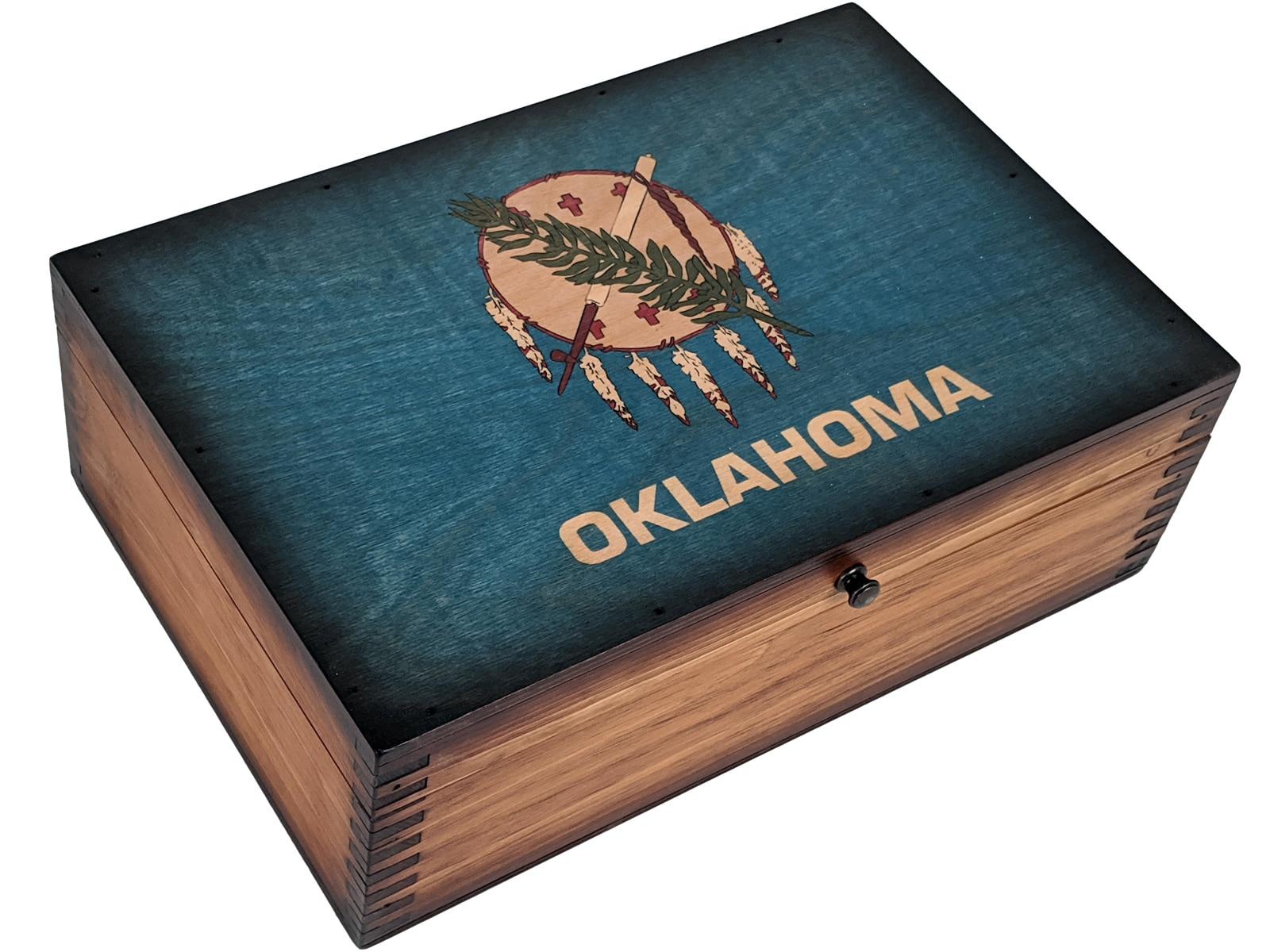 1600x1200 Oklahoma State Flag Memory Box