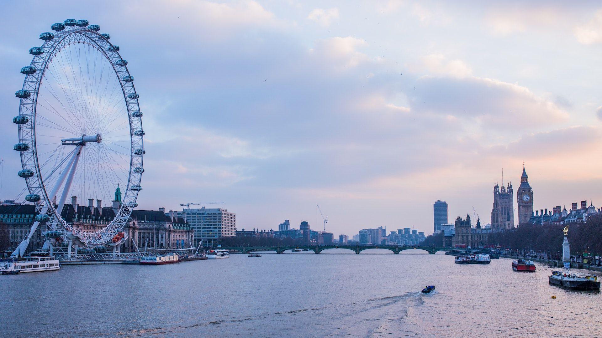 1920x1080 Thames Wallpaper