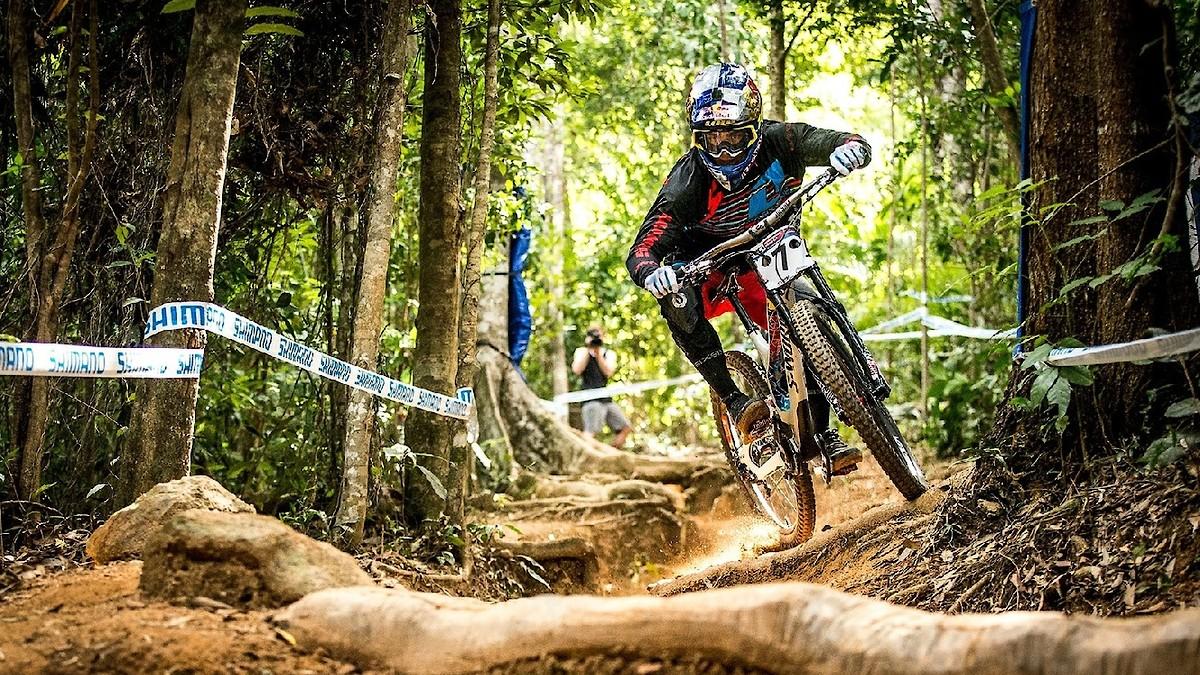 1200x675 Loic Bruni Breaks Collarbone, Will Miss Several Races Hub Biking Forums / Message Boards