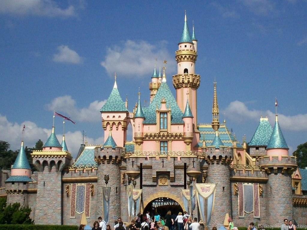1024x768 Sleeping Beauty Castle Wallpaper Desktop Background