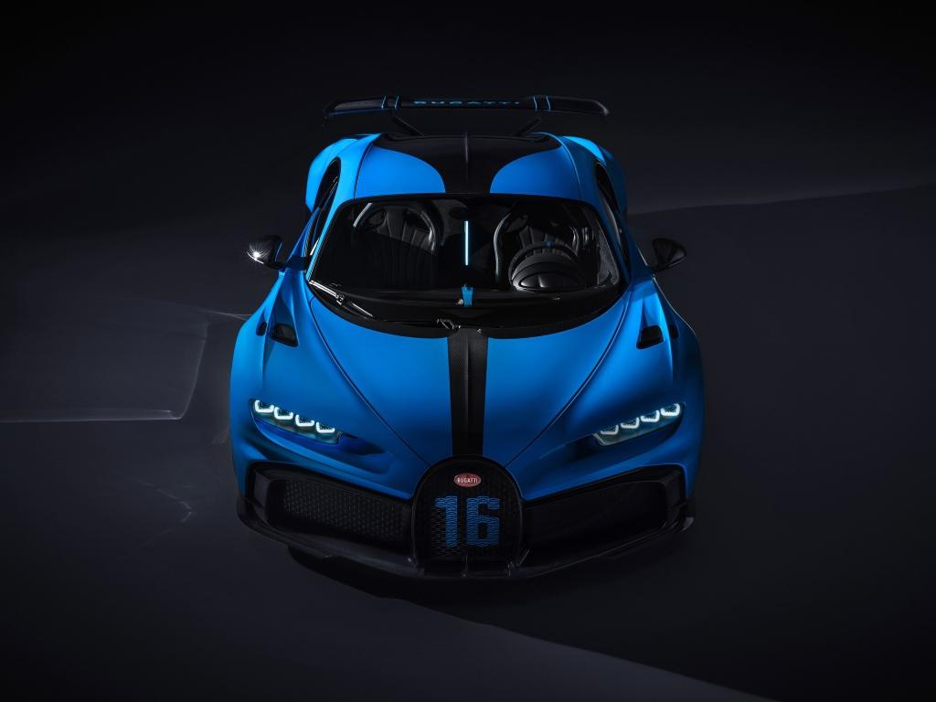 1024x768 Bugatti Chiron Pur Sport sports car on gray background Desktop wallpaper 1024x768