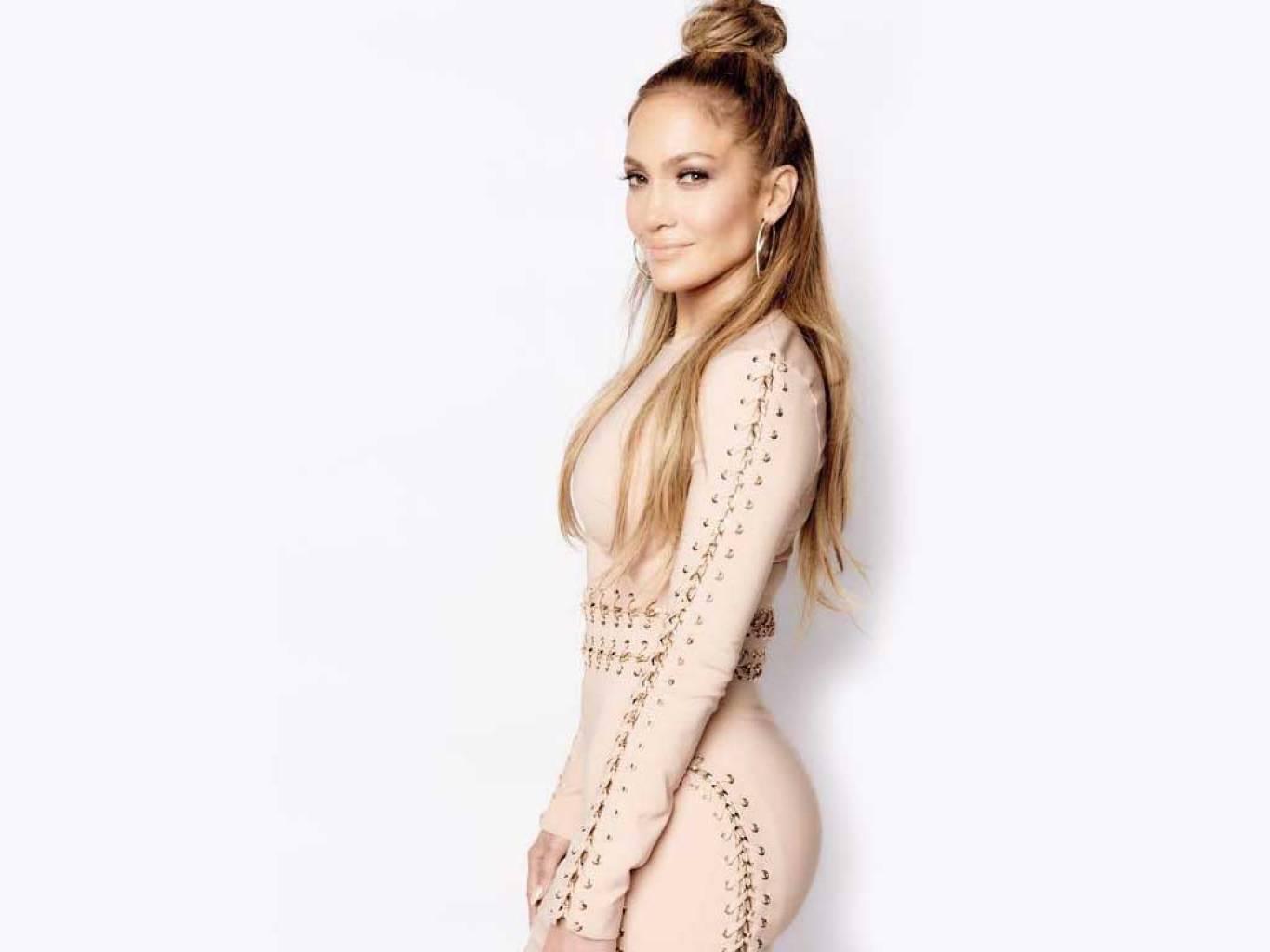 1366x1024 Jennifer Lopez HD Wallpaper. Latest Jennifer Lopez Wallpaper HD Free Download (1080p to 2K)
