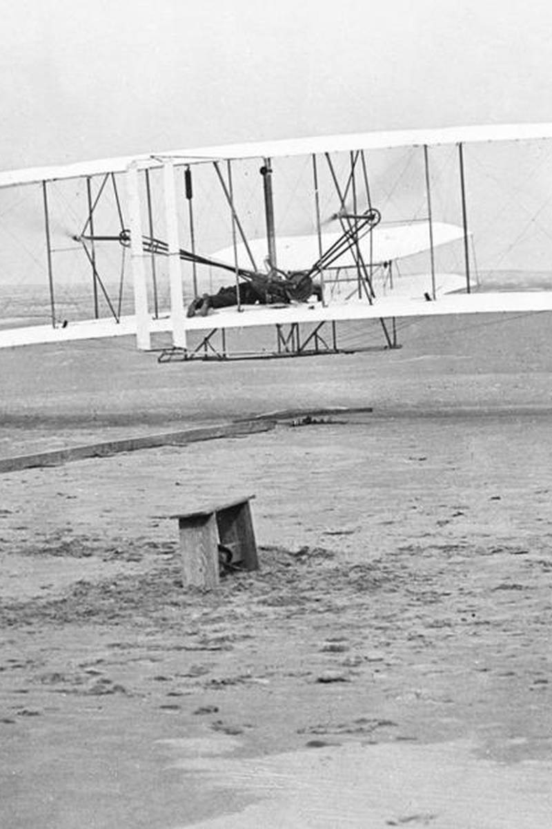 800x1200 Ohio college celebrates Wright Brothers Day