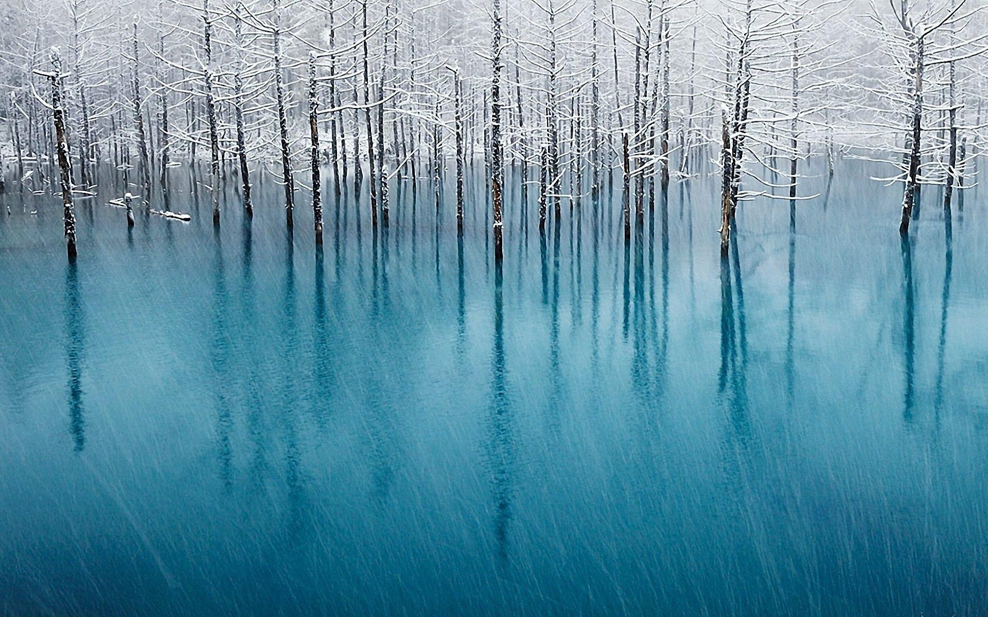 1920x1200 Blue Lake in Winter HD Wallpaper