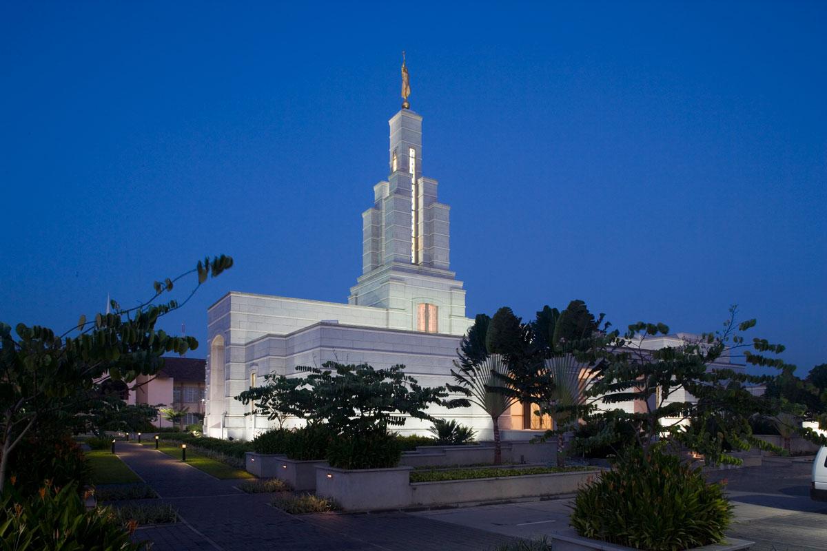 1200x800 Accra Ghana Temple Lds 249027 Wallpaper I Scroll
