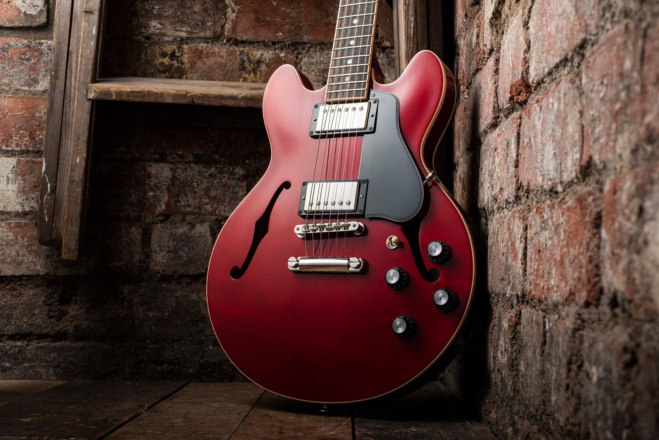 2160x1442 The Big Review: Gibson's New Made In Nashville ES Models. Guitar.com. All Things Guitar