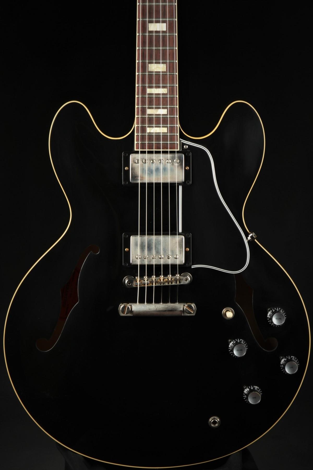 1200x1800 Gibson Custom Shop '64 ES 335 Reissue VOS Ebony 7.15