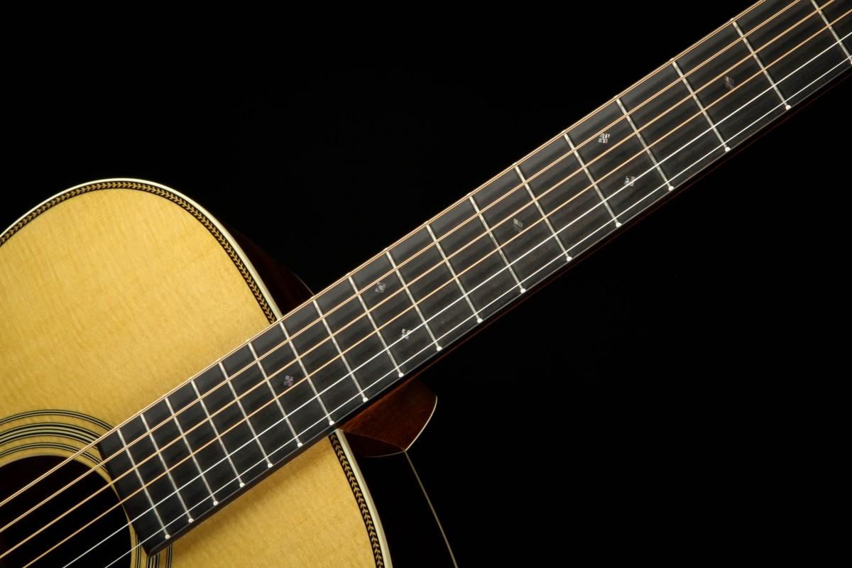 1200x800 Martin 000 28 Guitar Categories