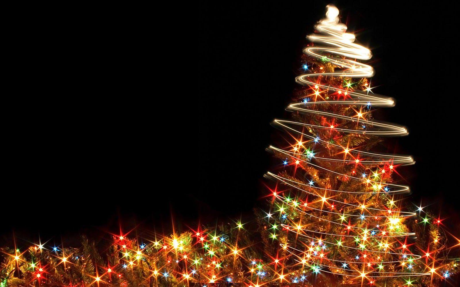 1600x1000 Christmas New Year Crackers Desktop Wallpaper 27173