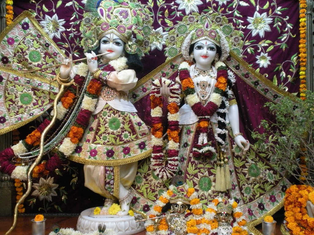 1024x768 Free download krishna wallpaper iskcon radha krishna wallpaper iskcon radha [1024x768] for your Desktop, Mobile & Tablet. Explore ISKCON Wallpaper. Krishna Wallpaper for Desktop, Wallpaper of Lord Krishna, Hare Krishna Wallpaper