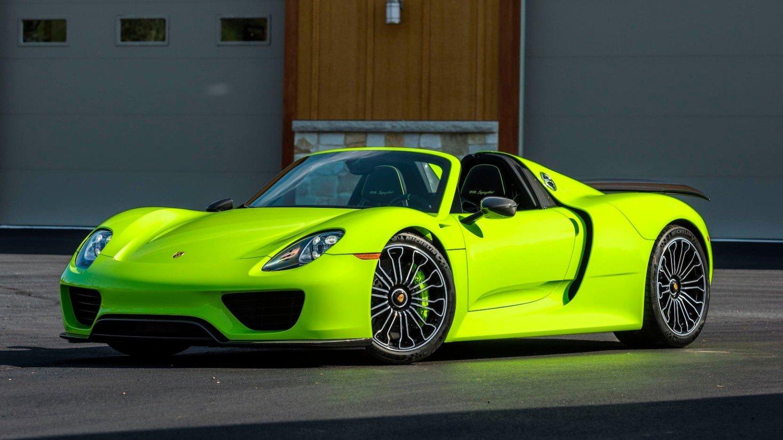 1600x900 Porsche 918 Spyder One of Two Produced in Acid Green