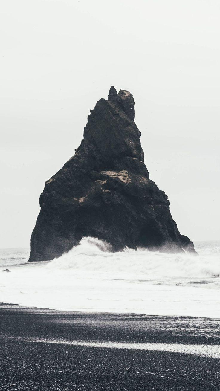 736x1308 Wallpaper To Perfectly Match Your New Black iPhone 7