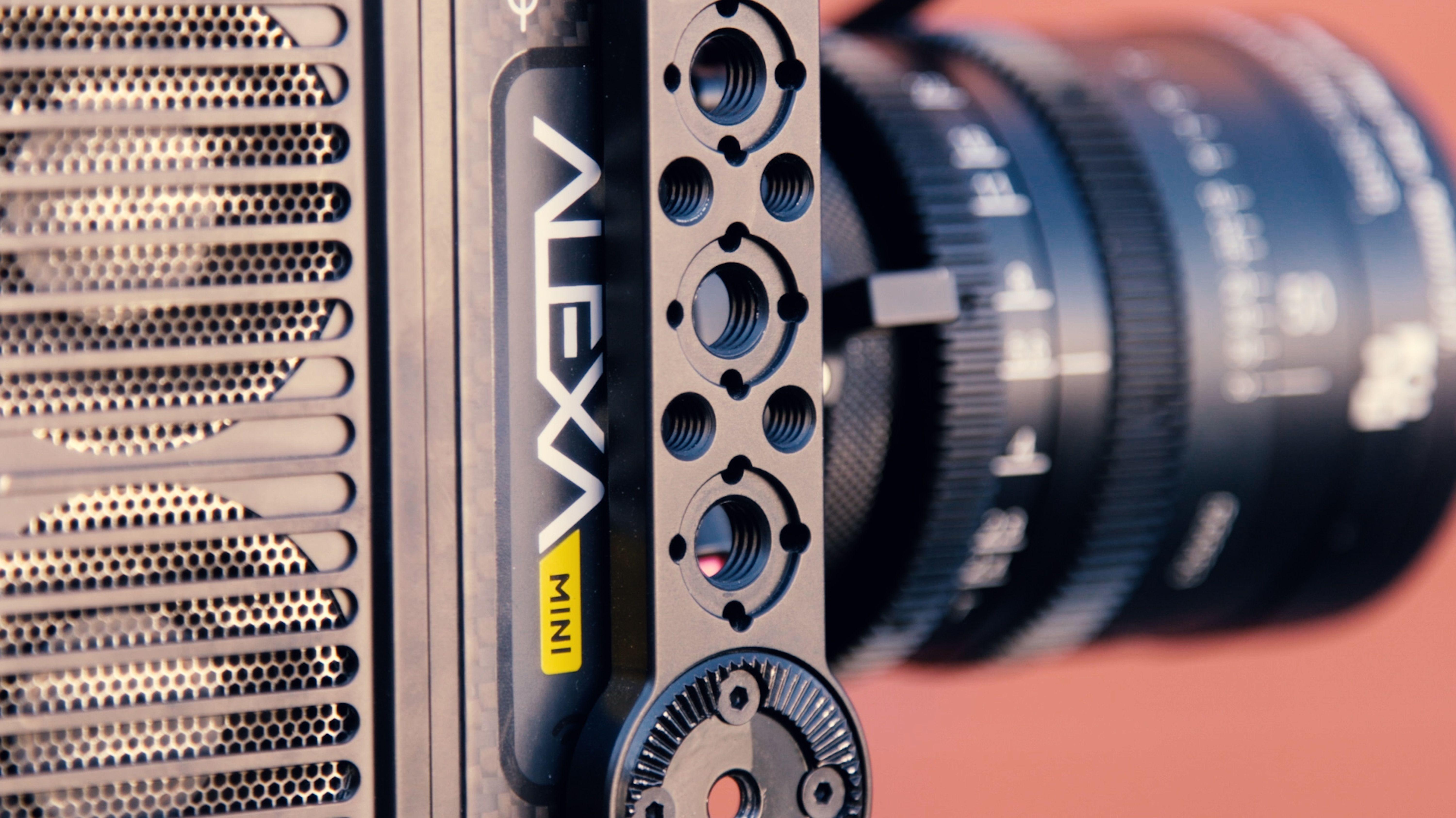 6000x3375 ARRI Alexa Mini Facts. Arris, Cinema camera, Alexa