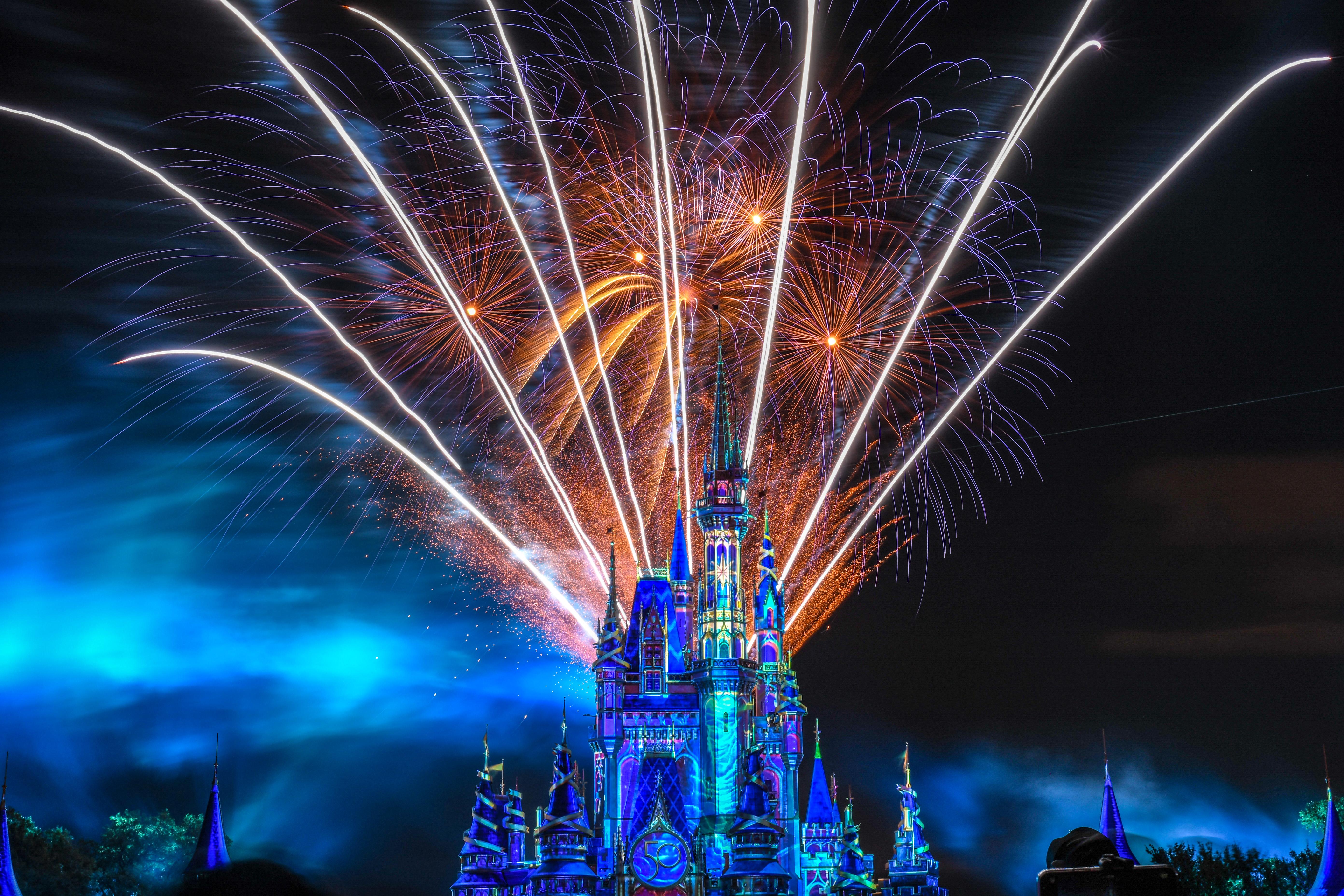 5568x3712 Happily Ever After's Final Night