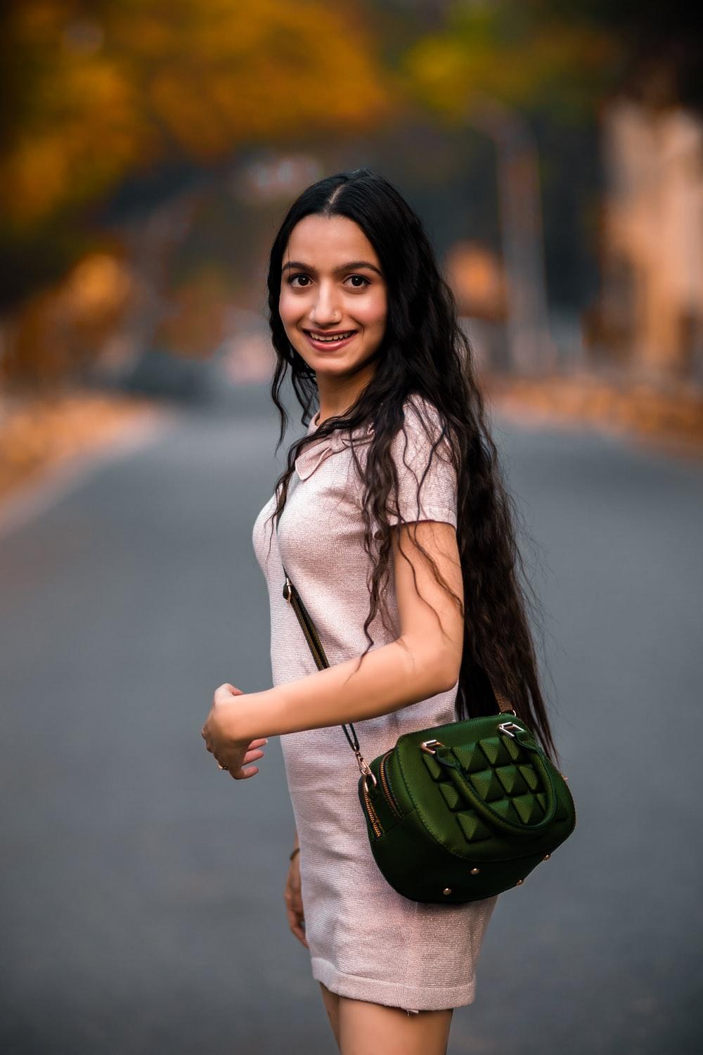 1000x1500 Indian Women Picture. Download Free Image