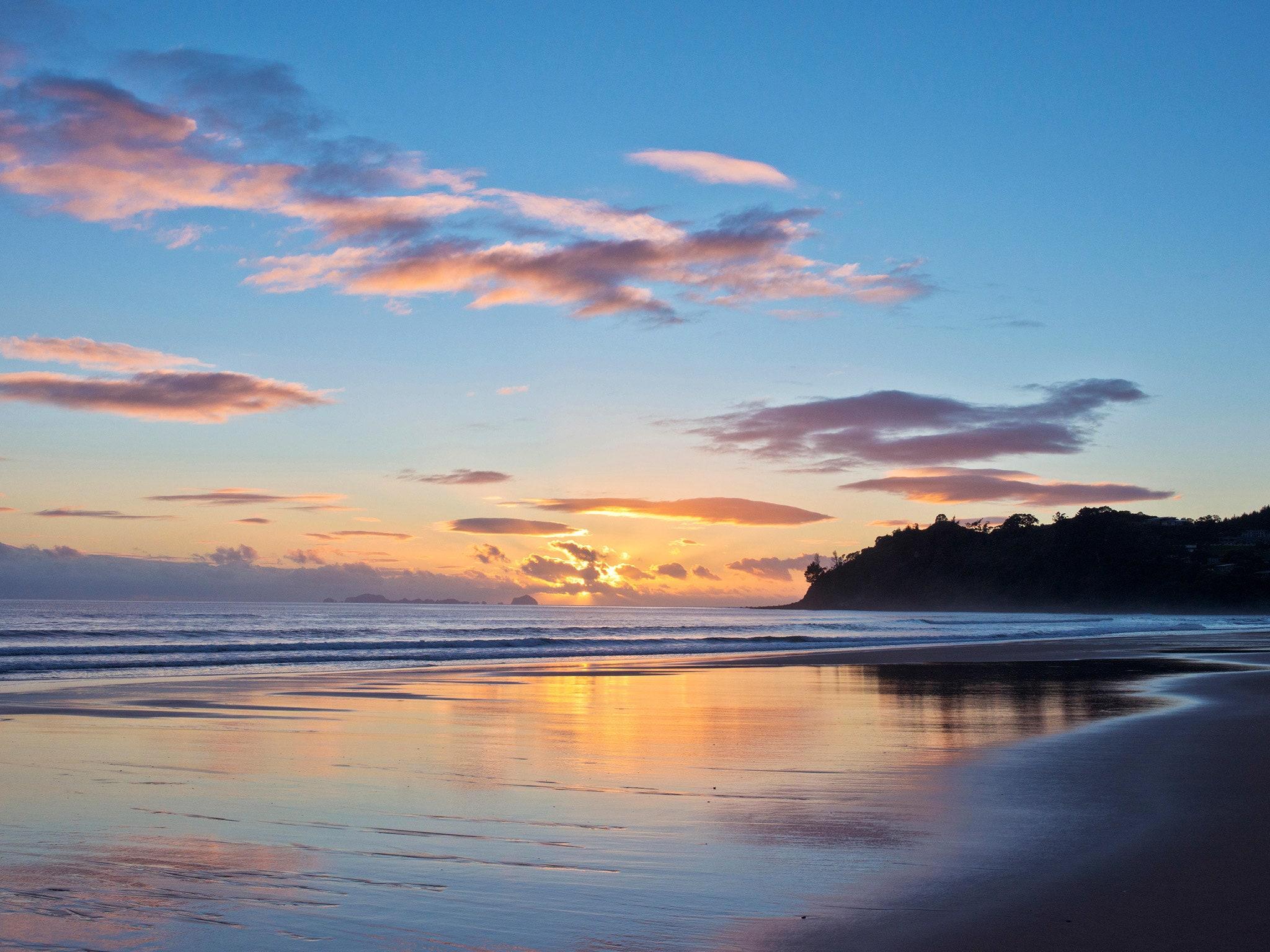 2048x1536 The Best Beaches in New Zealand. Condé Nast Traveler